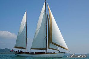 Side view under sail
